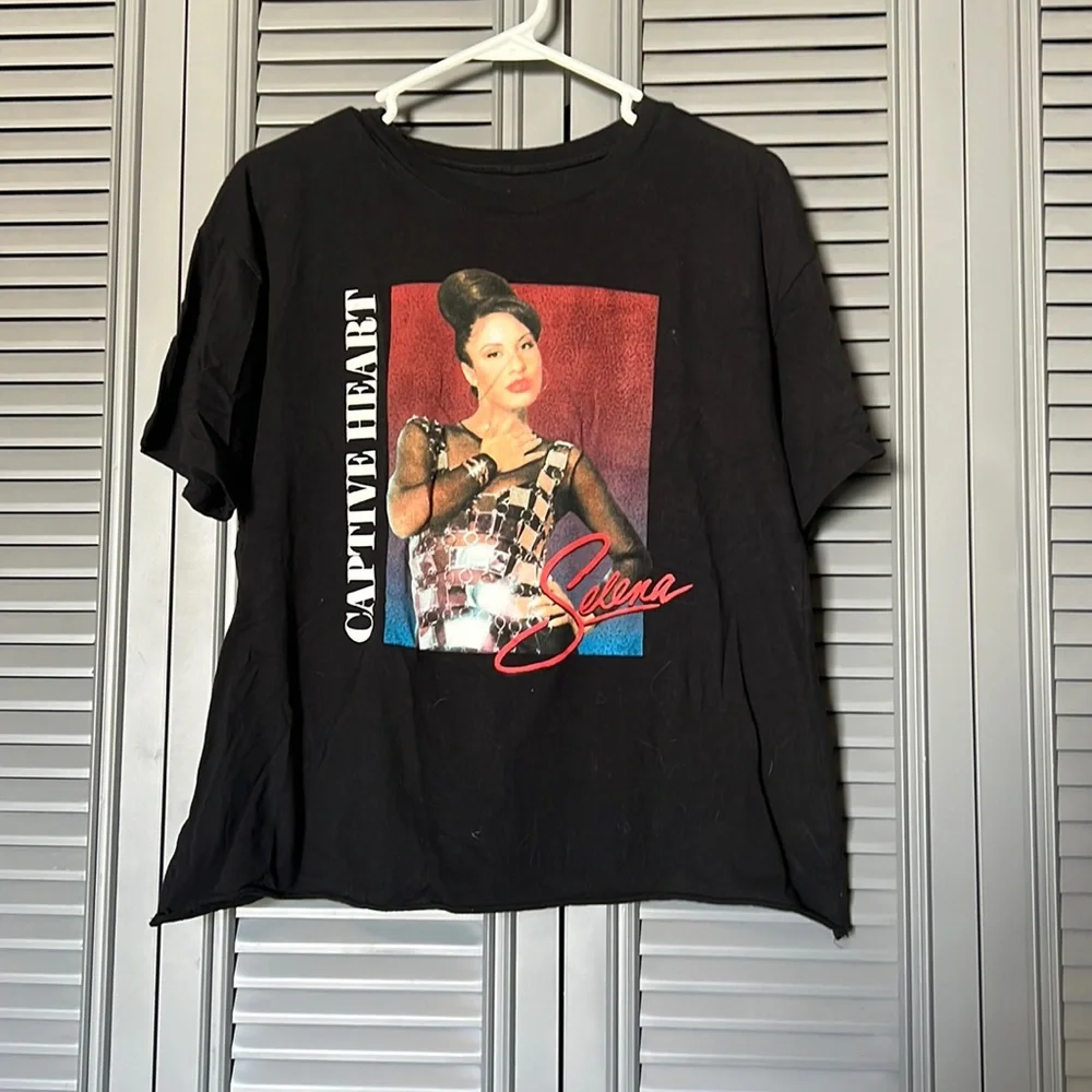 Selena T-Shirt - Large - Picture 1 of 7